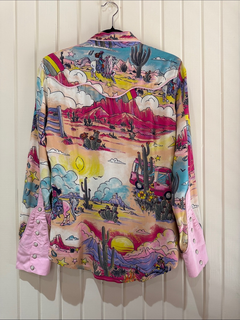 Wrangler Barbie Multicolor Pastel Desert Rainbow Western Shirt size small - Picture 5 of 6